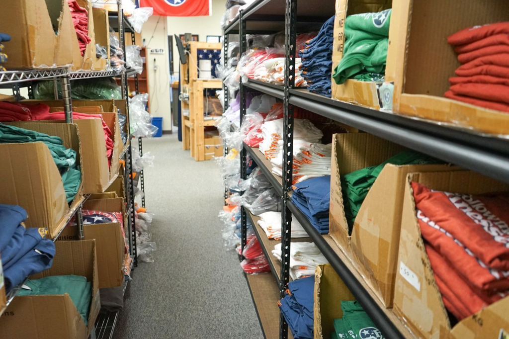 WAREHOUSE TOUR