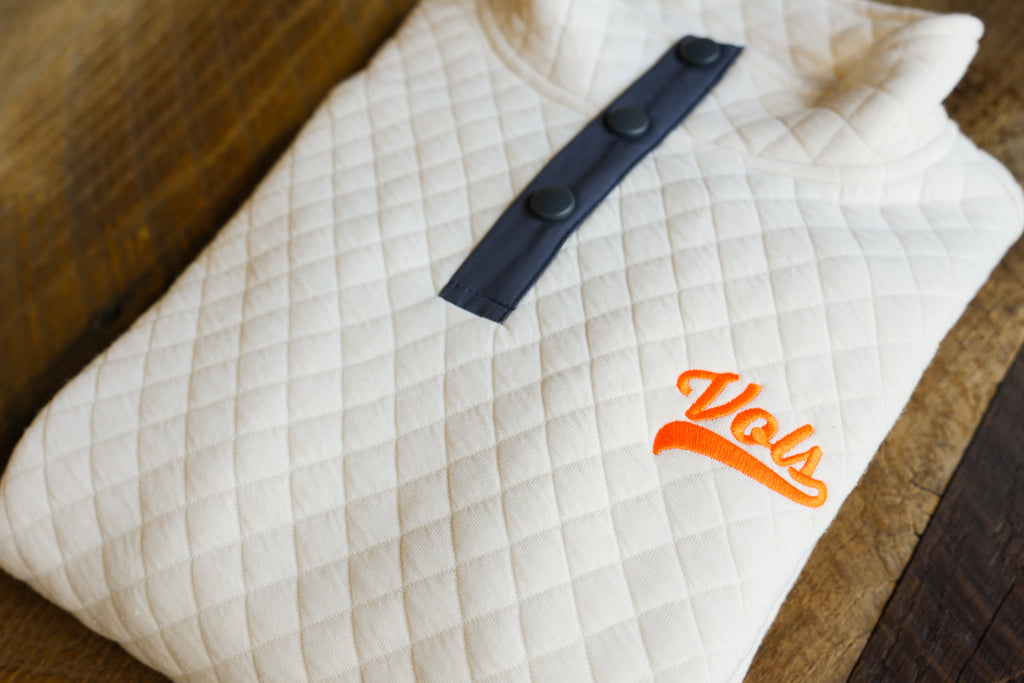 Script Vols Quilted Snap Pullovers