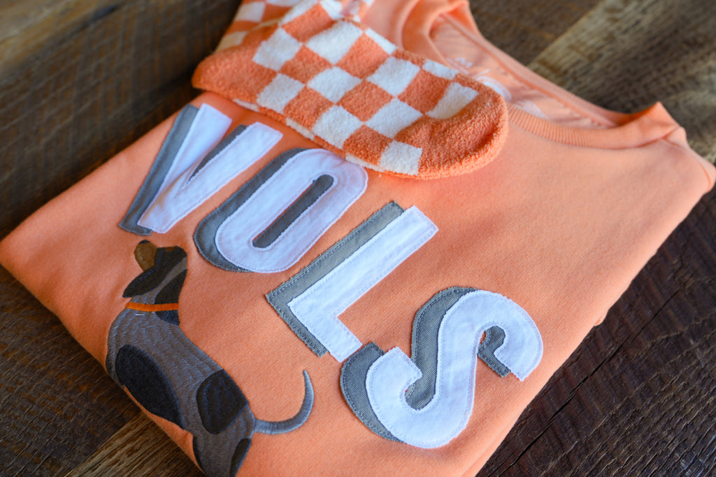 Bluetick Vols Relaxed Crew + Fuzzy Sock Bundle